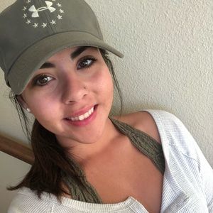 Meet your Posher, Hope